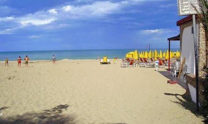 Alba Adriatica Apartment | App. Jasmine - Sea, Mountain, Art in one Vacation
