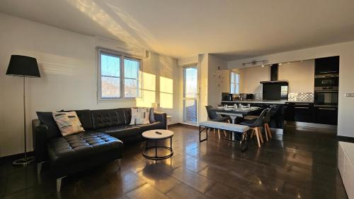 Bussy-Saint-Georges Apartment | Appart 3 chambres-Gare 1 min-Disneyland Paris 6 min