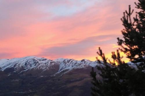 Genos Apartment | Appart ac balcon - Pied des pistes