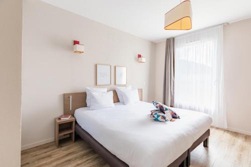 Cherbourg-en-Cotentin Apartment | Appart'City Confort Cherbourg