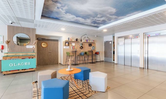 Saint-Assiscle Apartment | Appart'City Confort Perpignan Centre Gare