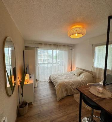 Octeville Apartment | Appart cosy, balcon, parking