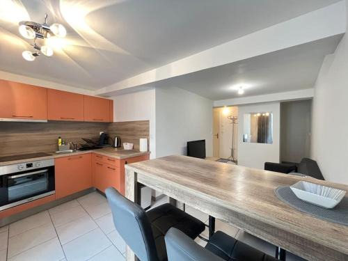 Olivet Apartment | Appart du Bourg 2 chambres Olivet Centre