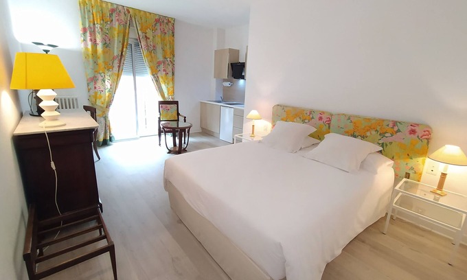 Albi House | Appart'hotel Le Saint Antoine - Le Studio Confort en Centre Ville