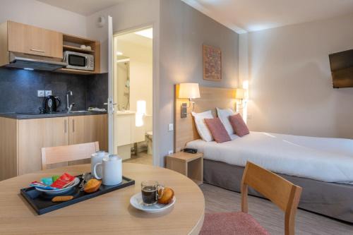 Ile de Nantes Palais des Congres Apartment | Appart'Hotel Odalys City - Nantes Cité des congrès