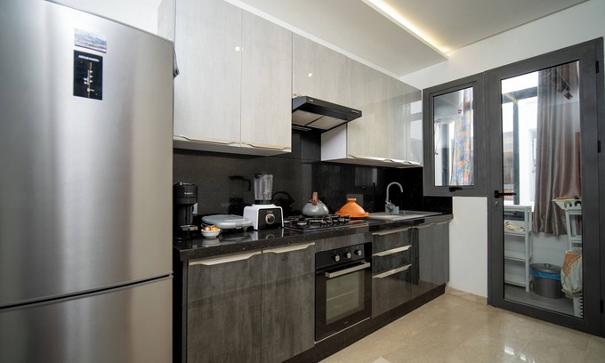 Tamariss Apartment | Appart Moderne et Confort Tamaris ,Piscine, Plage & fitness room