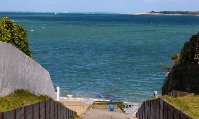 Pyla-sur-Mer Apartment | Appart Pyla sur mer, 5 mtes on foot from the sea, 1 km from Dune du Pyla.