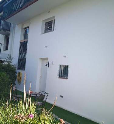 Vernet-les-Bains Cabin | Appart Rez de Jardin Chez Anne