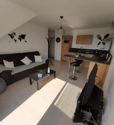 Quartier Malherbe Apartment | Appart. sur Caen avec Garage et Wifi.