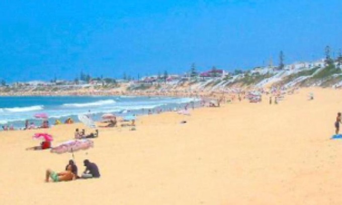 Sidi Bouzid Apartment | Appart Swim & Beach
