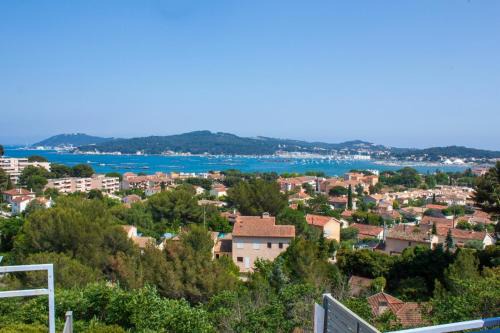 Tamaris Apartment | Appart terrasse, Climatisation , Vue mer, Parking