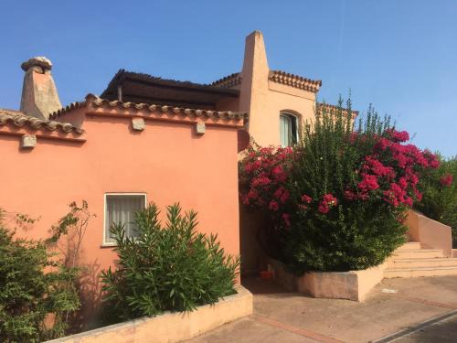 Canneddi Apartment | Appartamenti Costa Rossa Cala Rossa