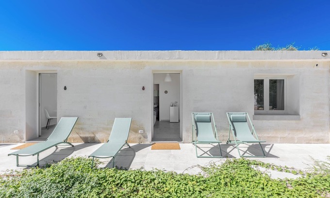 Monti D'arena-Bosco Caggione Apartment | Appartamenti di Villa Lea by BarbarHouse
