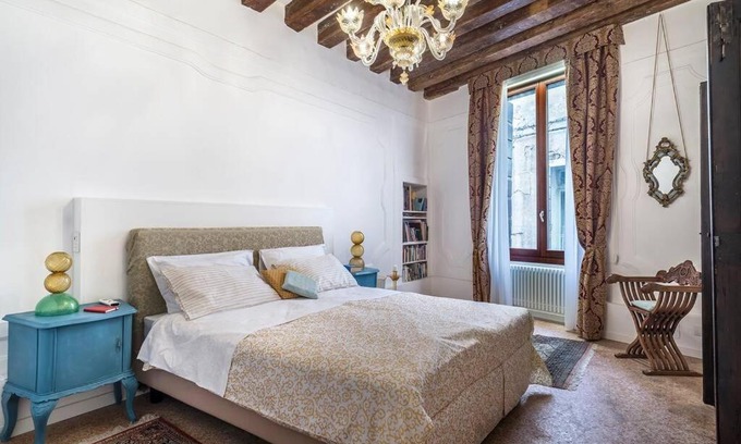 San Polo Apartment | Appartamento Cassiano Rialto