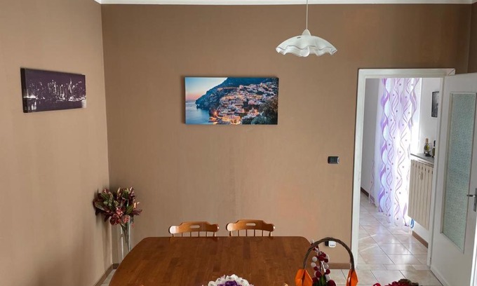 Alessandria Apartment | Appartamento con tre camere - Zona Centrale