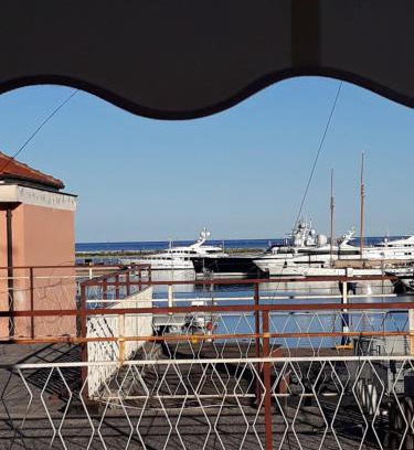 Loano Apartment | APPARTAMENTO nonni FRANCHI