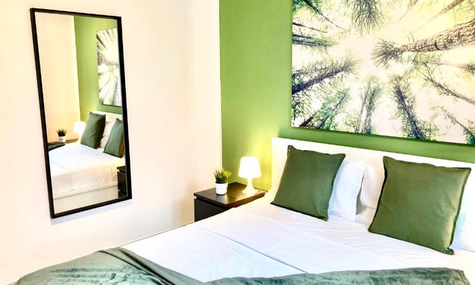 Riva del Garda Apartment | Appartamento Peppino mit Seeblick und Pool
