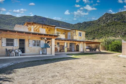 Tertenia House | Appartamento Sole 4