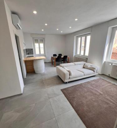 Asti Apartment | Appartamento The Twins
