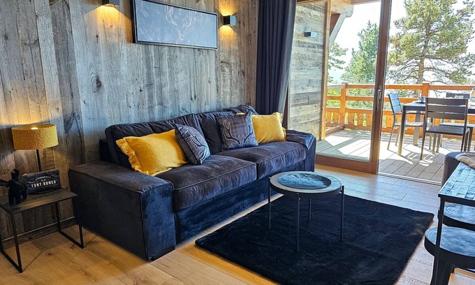 Font-Romeu-Odeillo-Via Apartment | Appartement B-12 T2 Cabine