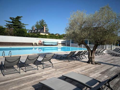 La Riviere-Saint-Sauveur Apartment | appartement en résidence privée avec piscine