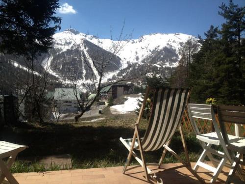 Saint-Etienne-de-Tinee Apartment | Appartement AURON + Jardin
