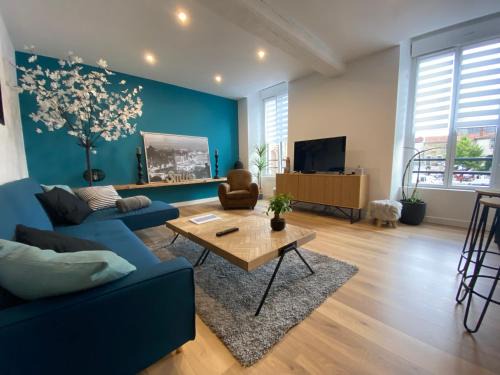 Saint-Laurent-sur-Sevre Apartment | Appartement 97 M2 proche Puy du fou