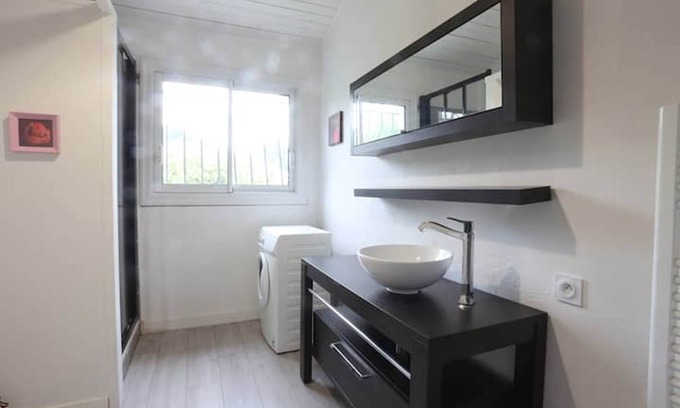 Saint-Palais-sur-Mer Apartment | Appartement Rénové 5 Personnes, 2 Chambres, Jardin, Parking
