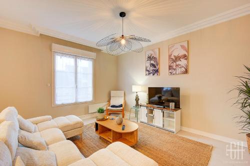 Saint-Pierre-des-Corps Apartment | Appartement avec chambre proche Gare et wifi fibre