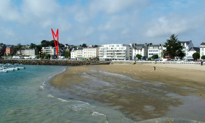 Saint-Quay-Portrieux Apartment | Appartement Spacieux, à 5 Minutes de la Plage, Dans Résidence de Standing