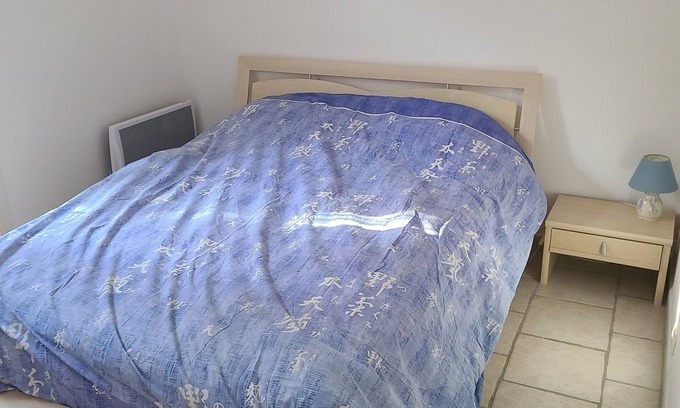 Le Brusc Apartment | Appartement 64 m² à 200 m de la Plage Tout Confort. Idéal Pour Famille