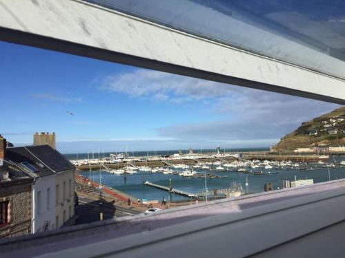 Fecamp House | Appartement à Fécamp avec vue port et mer Le Sémaphore