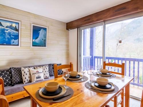Vielle-Aure Apartment | Appartement à Vielle-Aure, 6 pers, proche centre Saint Lary, parking, navette ski gratuite - FR-1-296-386