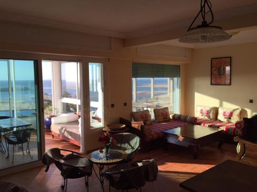 Oualidia Apartment | Appartement 100M² Avec Terrasse 200M² Privée Vue Sur Mer