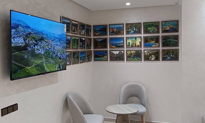 Beni Mellal Apartment | Appartement 1nPrepare for an experience at the La where relaxation and comfort.