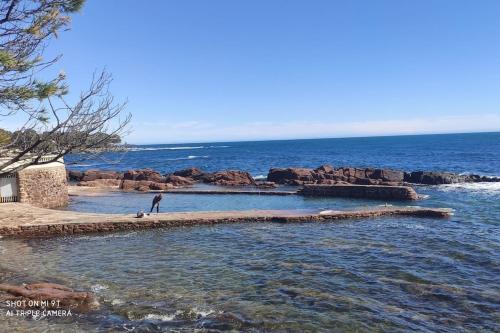 Boulouris-sur-Mer Apartment | Appartement 4 pers au calme à boulouris