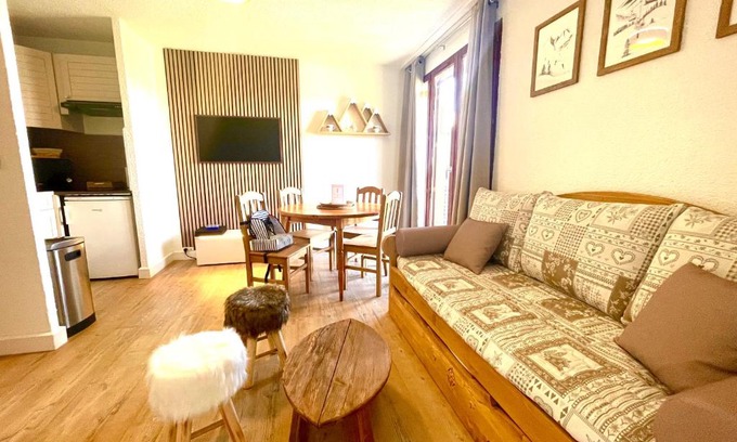 Montclar Apartment | Appartement 6 couchages, Tout confort, pieds des pistes, ménage & linge de maison inclus