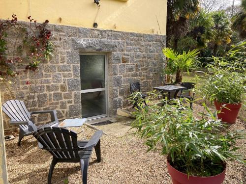 Begard Apartment | Appartement avec terrasse dans un parc privé