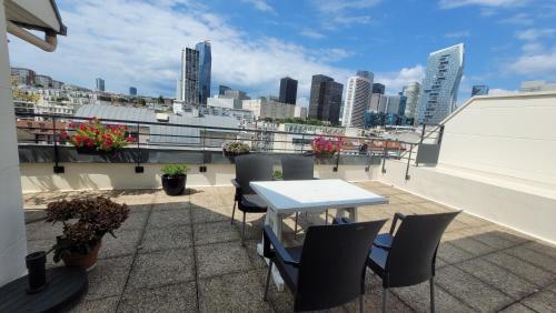 Puteaux Apartment | Appartement avec Terrasse à Puteaux 92