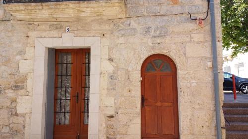 Mireval Apartment | Appartement chaleureux dans une maison en pierre