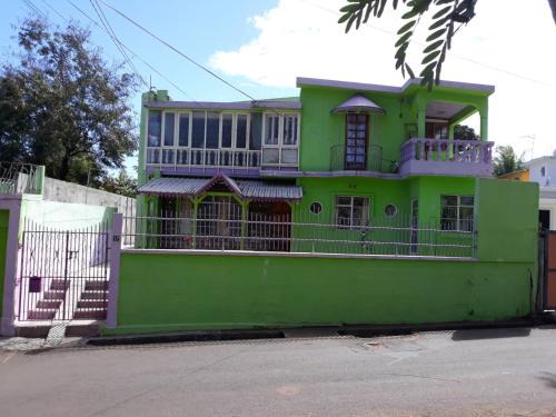 Port Louis Apartment | Appartement chaleureux, vélo à disposition