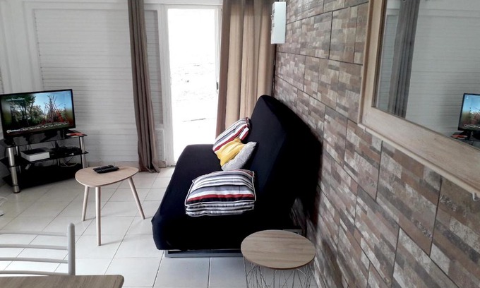 Saint-Joseph Apartment | Appartement charmant à Saint-Joseph avec jardin et terrasse, 60 m²