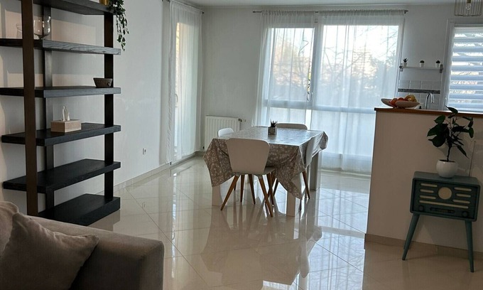 Pierrefitte-sur-Seine Apartment | Appartement Chic, Propre et Cosy Saint-denis Stade de France , à 10mn de Paris