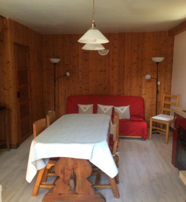 La Perriere Apartment | Appartement Claude