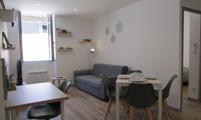 Die Apartment | Appartement Climatisé au Cœur des Remparts