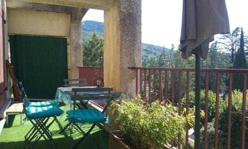 Nyons Apartment | appartement climatisé avec terrasse au coeur de Nyons