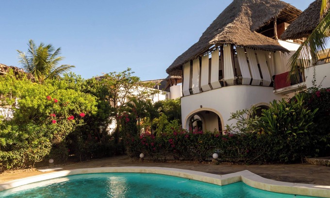 Watamu Apartment | Appartement Complet ,terrasse Avec vue sur les Jardins et la Piscine