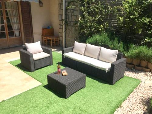 Isolella Apartment | Appartement confortable à Pietrosella avec terrasse privée