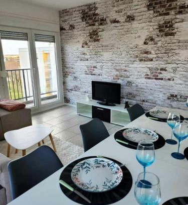 Vittel Apartment | Appartement Cosy 2 chambres 4eme étage sans ascenseur