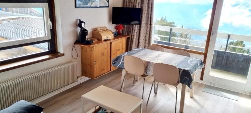 Chamrousse Apartment | Appartement cosy avec balcon + Vue sur la montagne - 38 m²